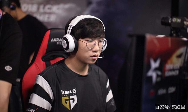 开场不久 开场不久