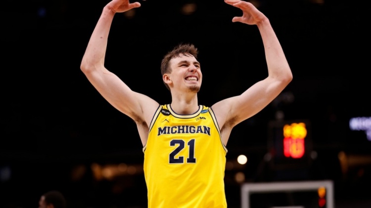 一的侧翼铁 一的侧翼铁