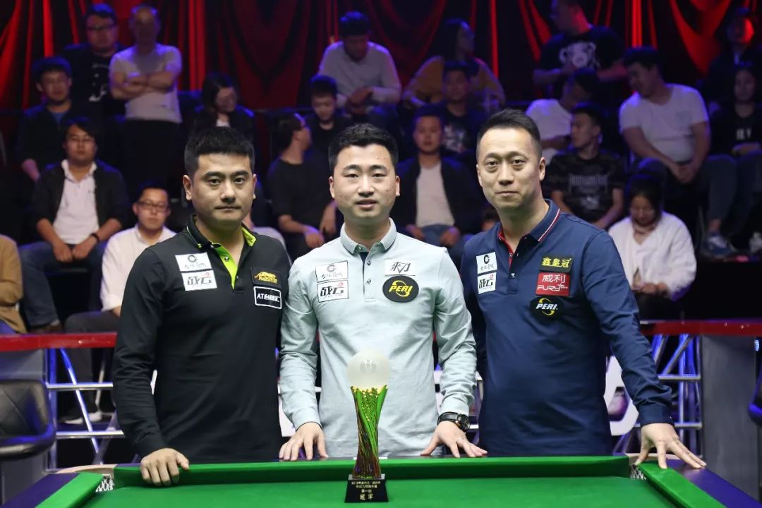 而是乘直升 而是乘直升